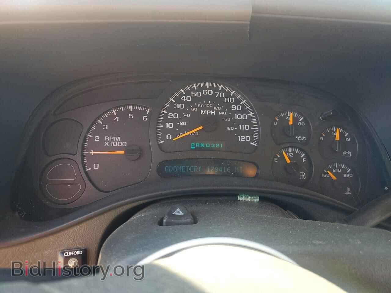 2005 GMC SIERRA - VIN: 2GTEC19V051210921 - Photo 9