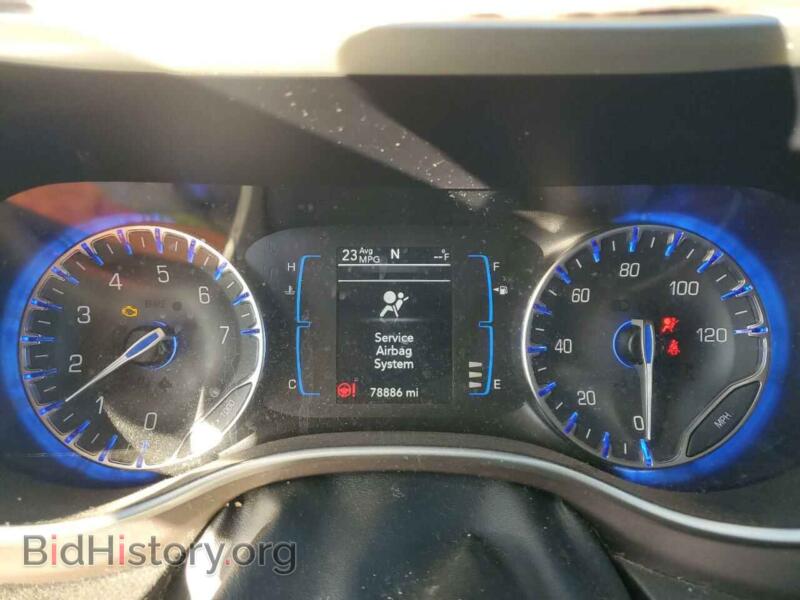 2017 Chrysler PACIFICA (VIN 2C4RC1CG6HR522209) — photo 9 of 13