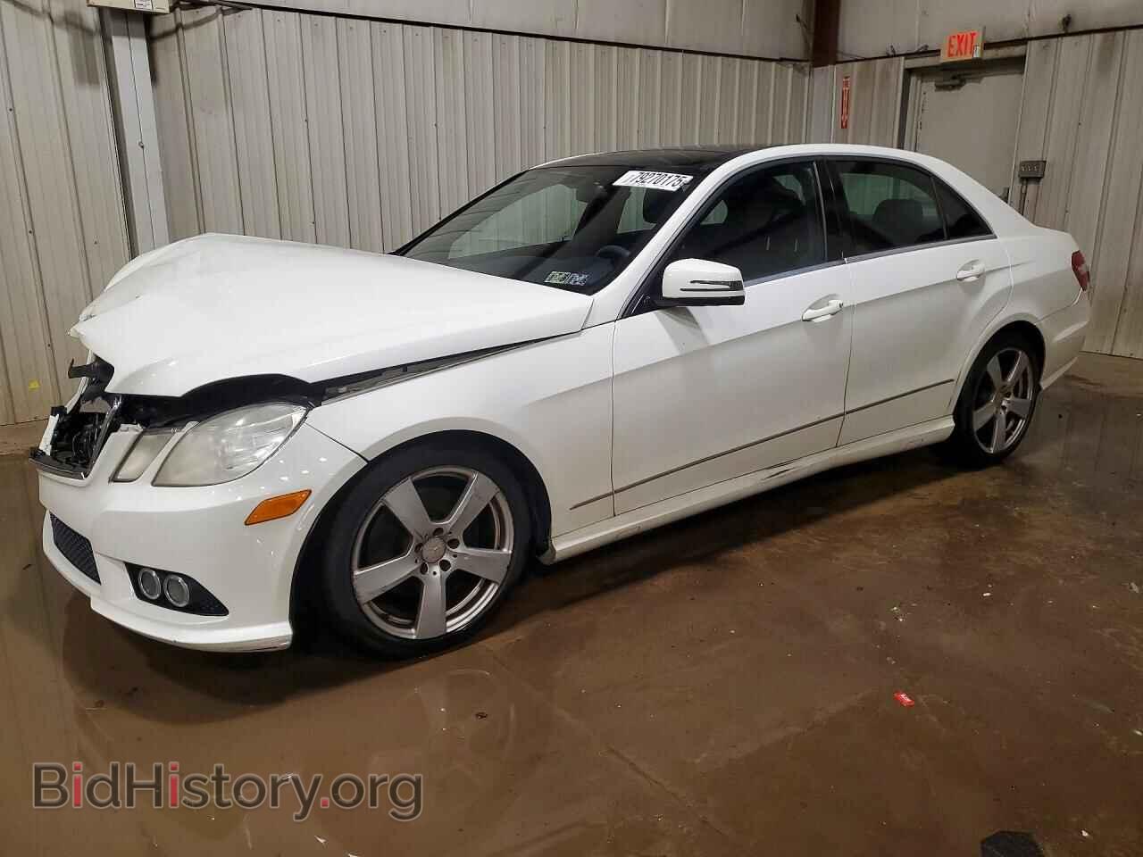 Photo WDDHF8HB9AA068496 - MERCEDES-BENZ E 2010