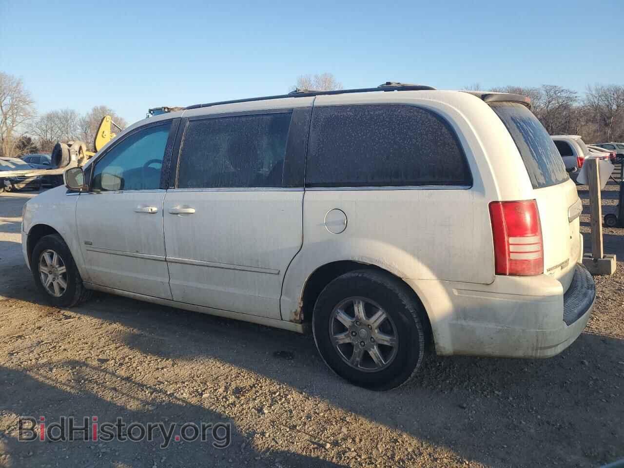 2008 CHRYSLER MINIVAN - VIN: 2A8HR54P18R804377 - Фото 2