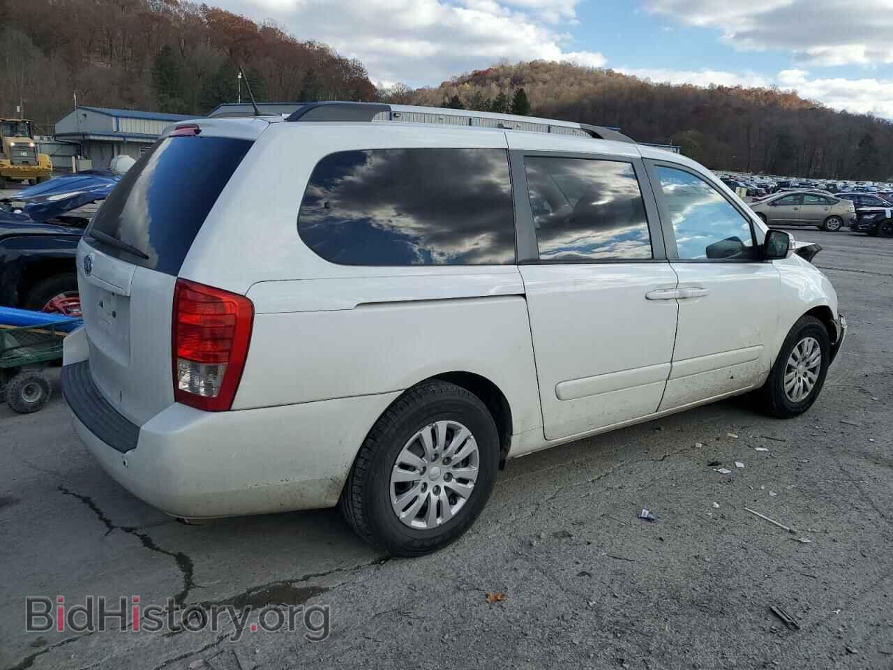 2011 KIA All Models - VIN: KNDMG4C74B6413696 - Фото 3