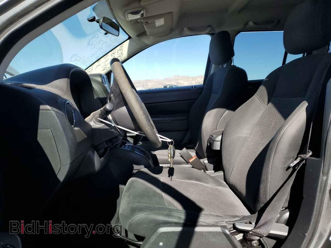 2011 JEEP COMPASS - VIN: 1J4NT1FA8BD215912 - Фото 7