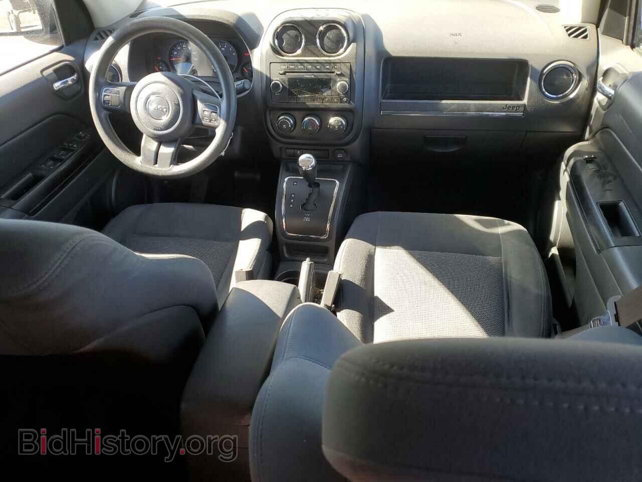 2011 JEEP COMPASS - VIN: 1J4NT1FA8BD215912 - Фото 8
