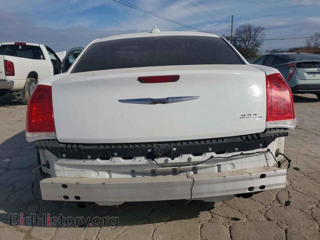 2017 CHRYSLER 300 - VIN: 2C3CCAEG3HH662781 - Фото 6