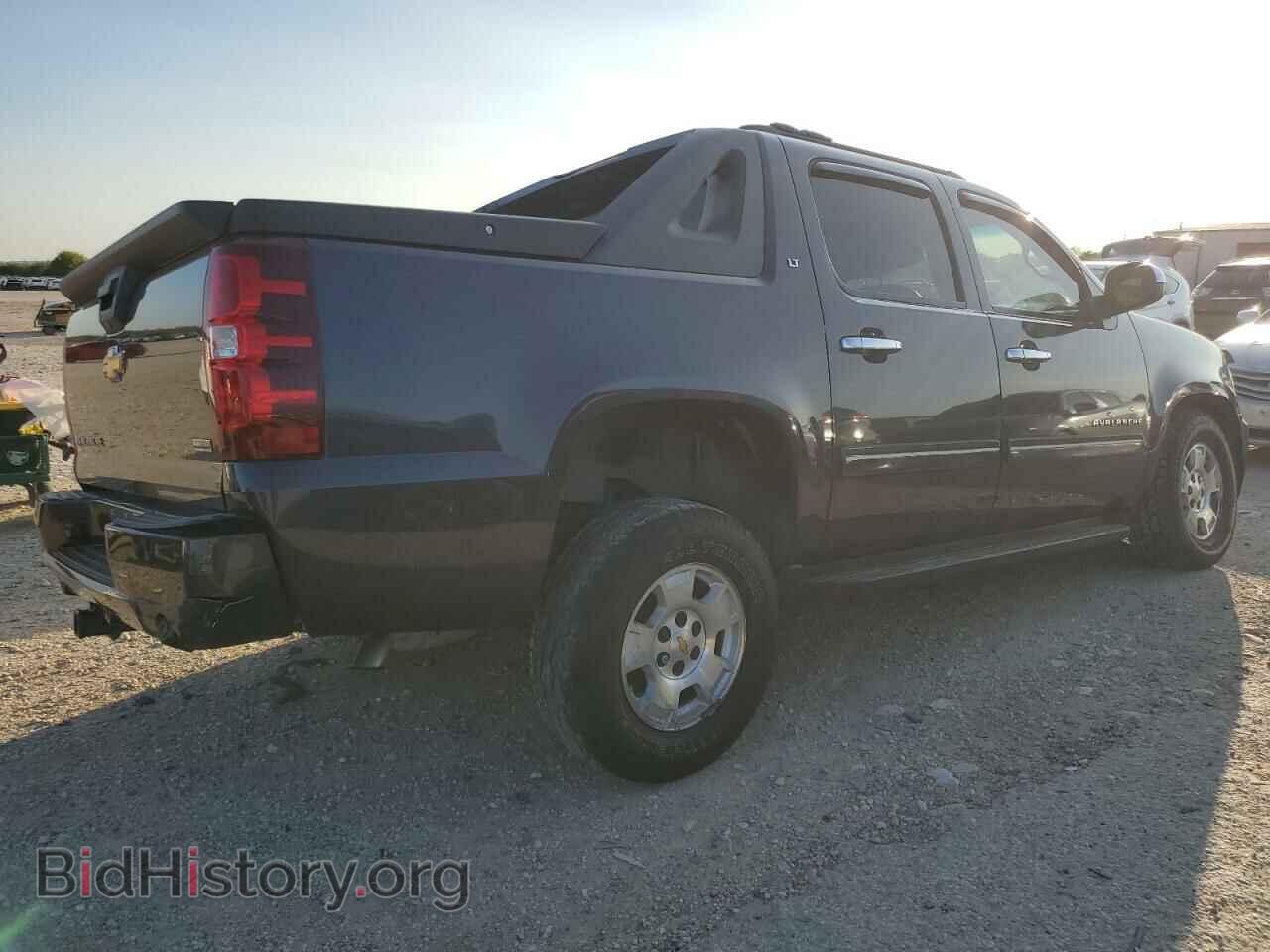 2011 CHEVROLET AVALANCHE - VIN: 3GNMCFE05BG122332 - Фото 3
