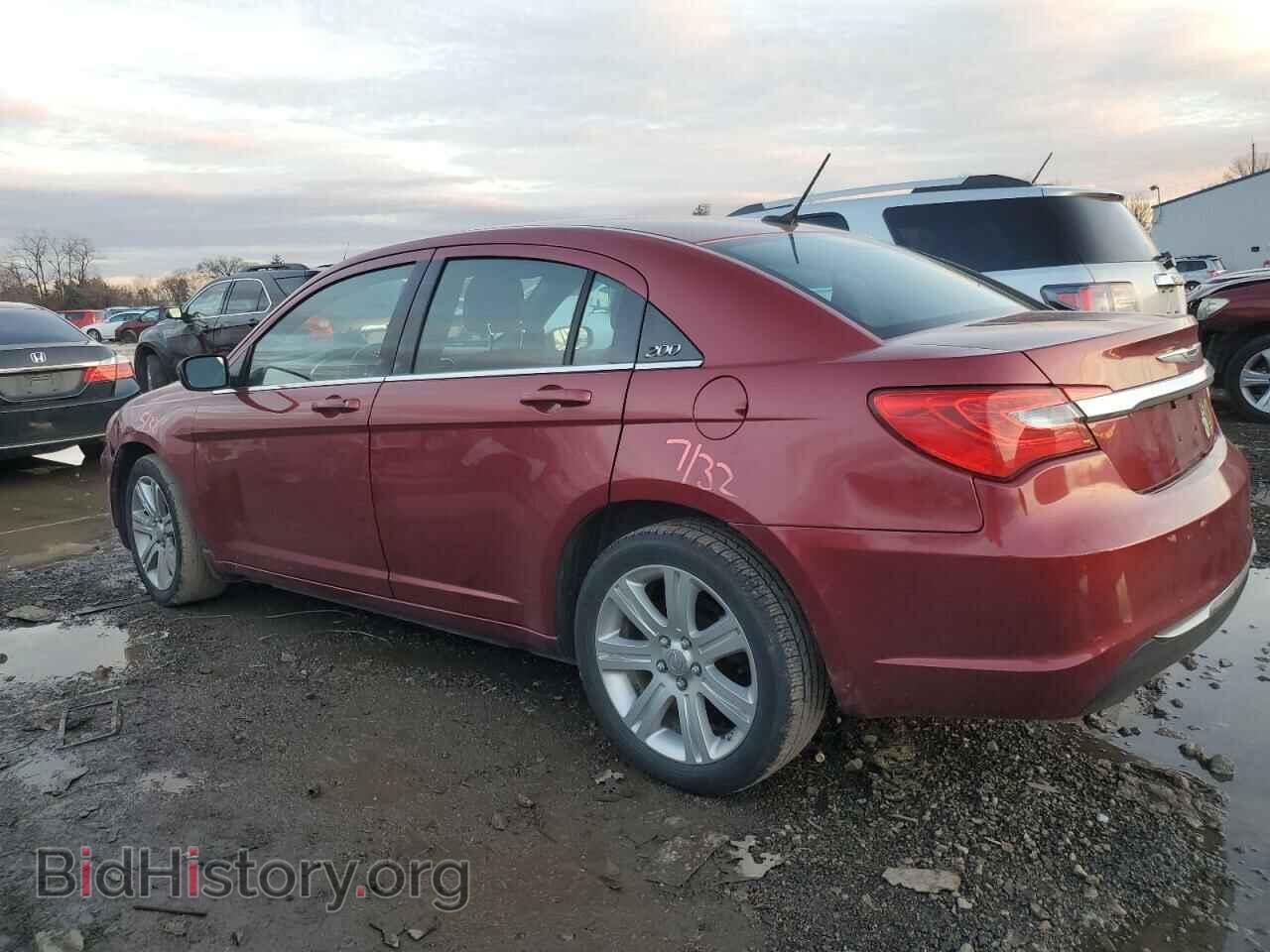 2013 CHRYSLER 200 - VIN: 1C3CCBBB6DN550413 - Фото 2
