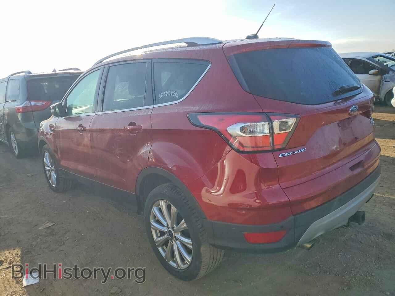 2017 FORD ESCAPE - VIN: 1FMCU9J95HUB37891 - Фото 2