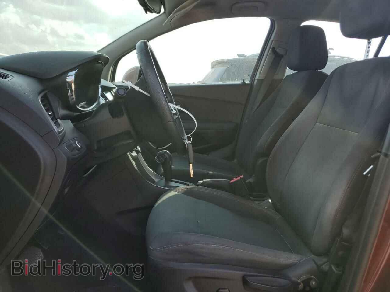 2017 CHEVROLET TRAX - VIN: 3GNCJKSB3HL220064 - Фото 7
