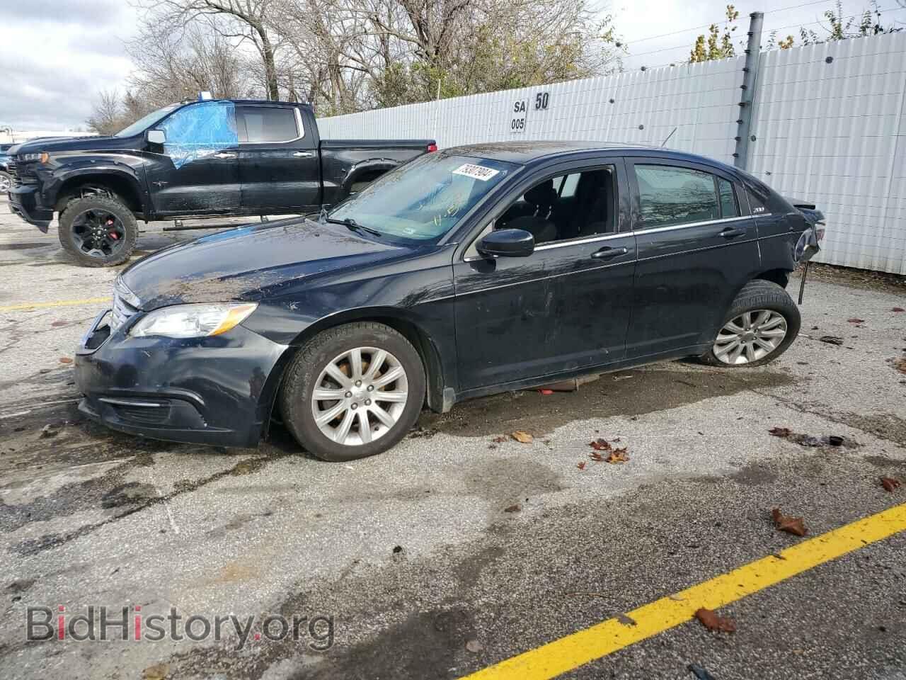 Фотография 1C3BC1FGXBN548253 - CHRYSLER 200 2011
