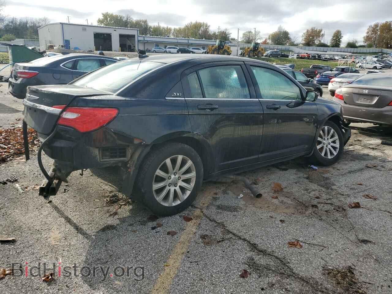 2011 CHRYSLER 200 - VIN: 1C3BC1FGXBN548253 - Фото 3
