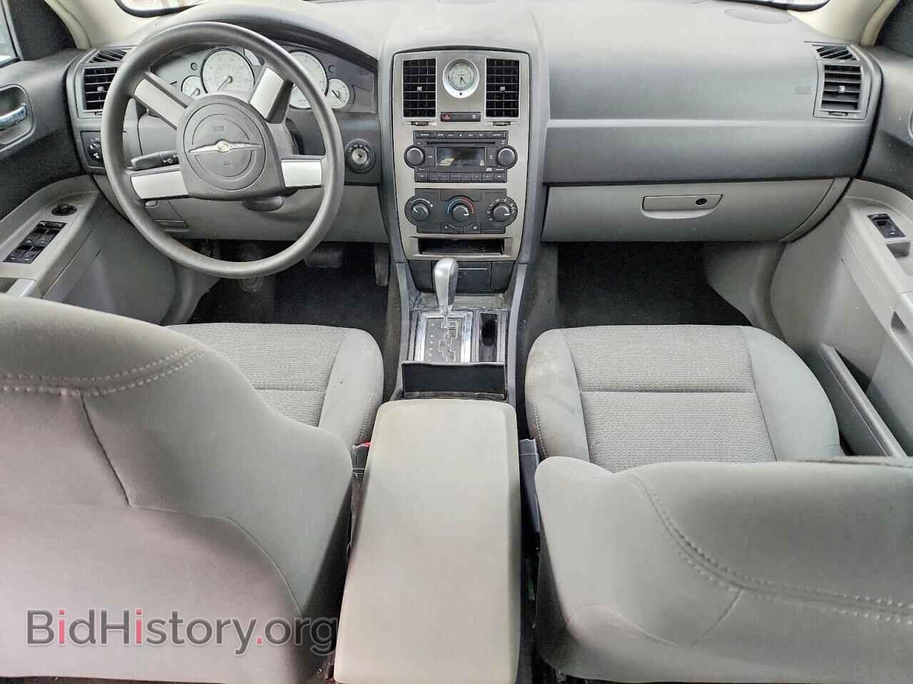 2006 CHRYSLER 300 - VIN: 2C3KA53G76H158159 - Фото 8