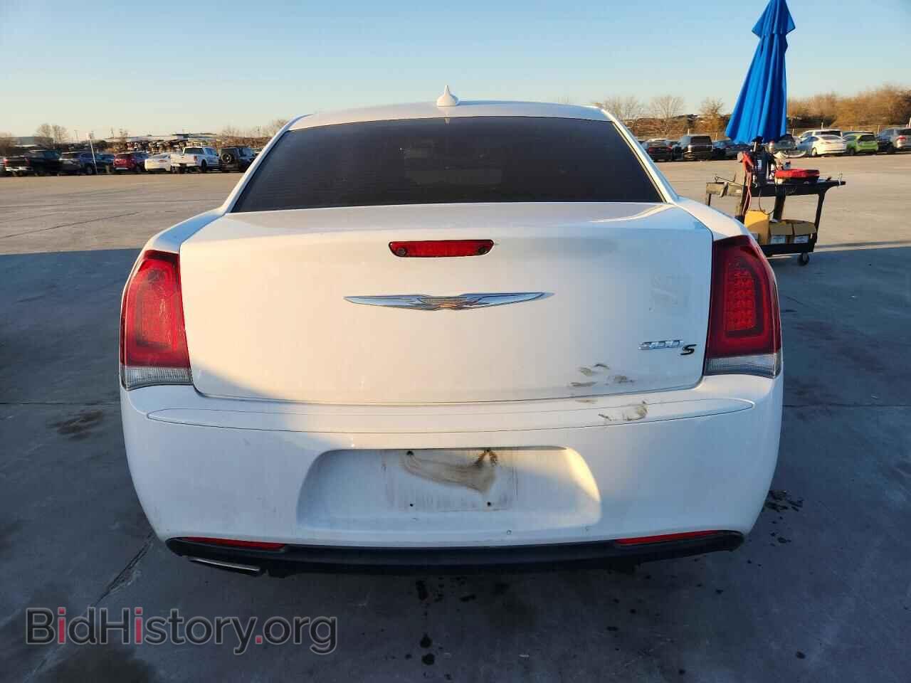 2018 CHRYSLER 300 - VIN: 2C3CCABG6JH227425 - Фото 6