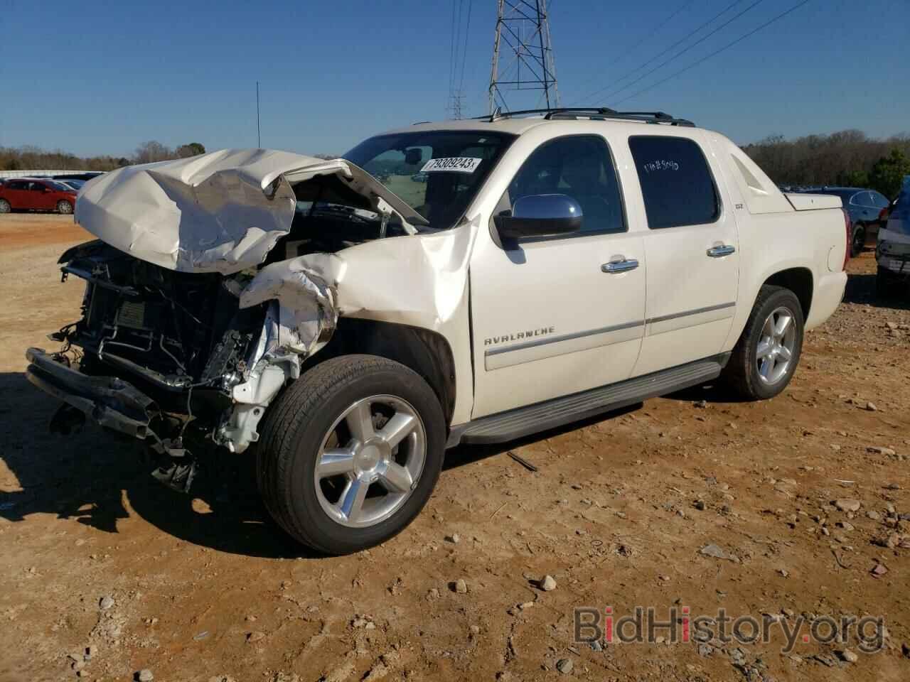 Photo 3GNMCGE00CG108040 - CHEVROLET AVALANCHE 2012