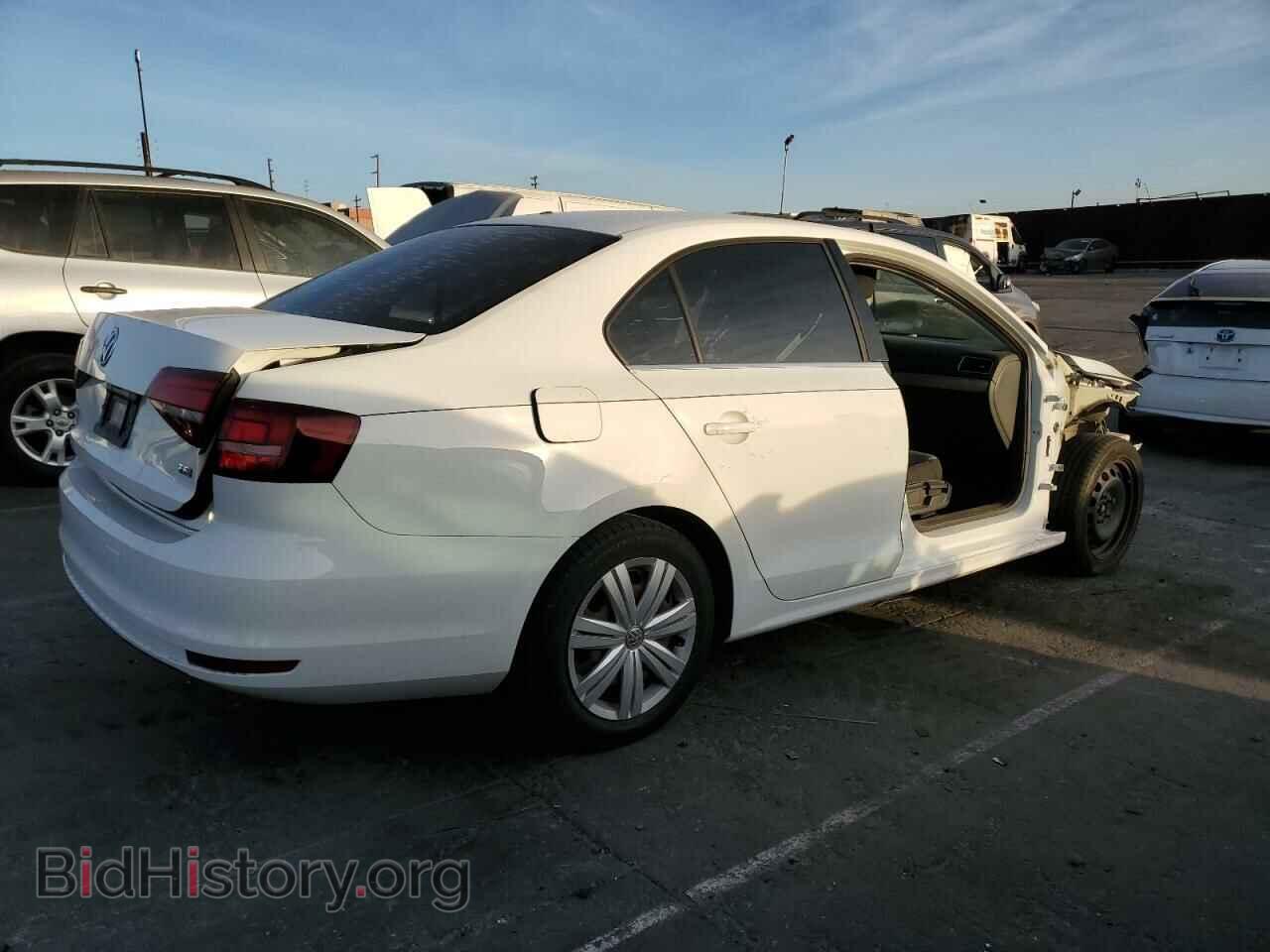 2017 VOLKSWAGEN JETTA - VIN: 3VW2B7AJ1HM217517 - Фото 3