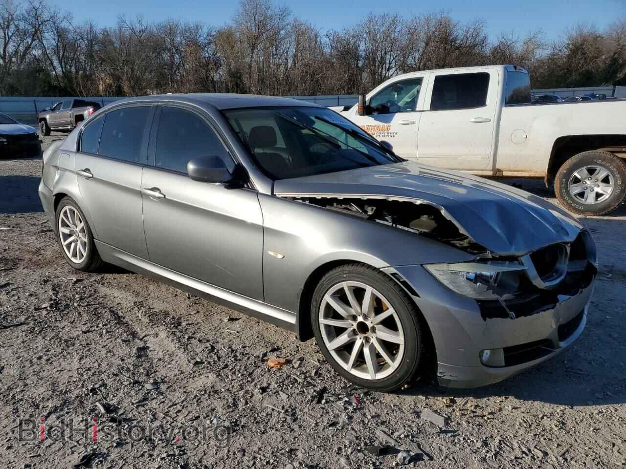 2011 BMW 3 SERIES - VIN: WBAPH7C59BE723596 - Photo 4