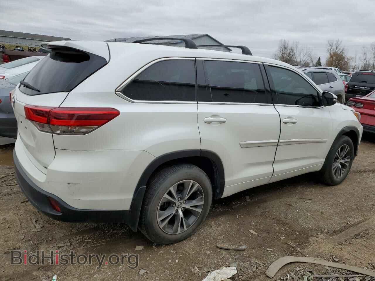 2017 TOYOTA HIGHLANDER - VIN: 5TDBZRFH5HS480481 - Фото 3