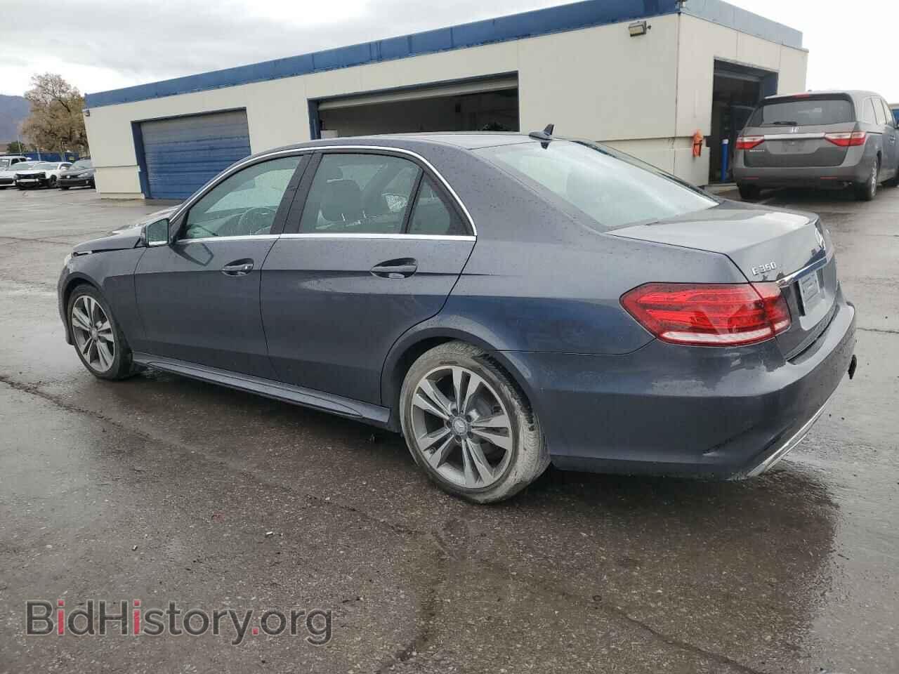 2015 MERCEDES-BENZ E-CLASS - VIN: WDDHF8JB9FB111701 - Фото 2