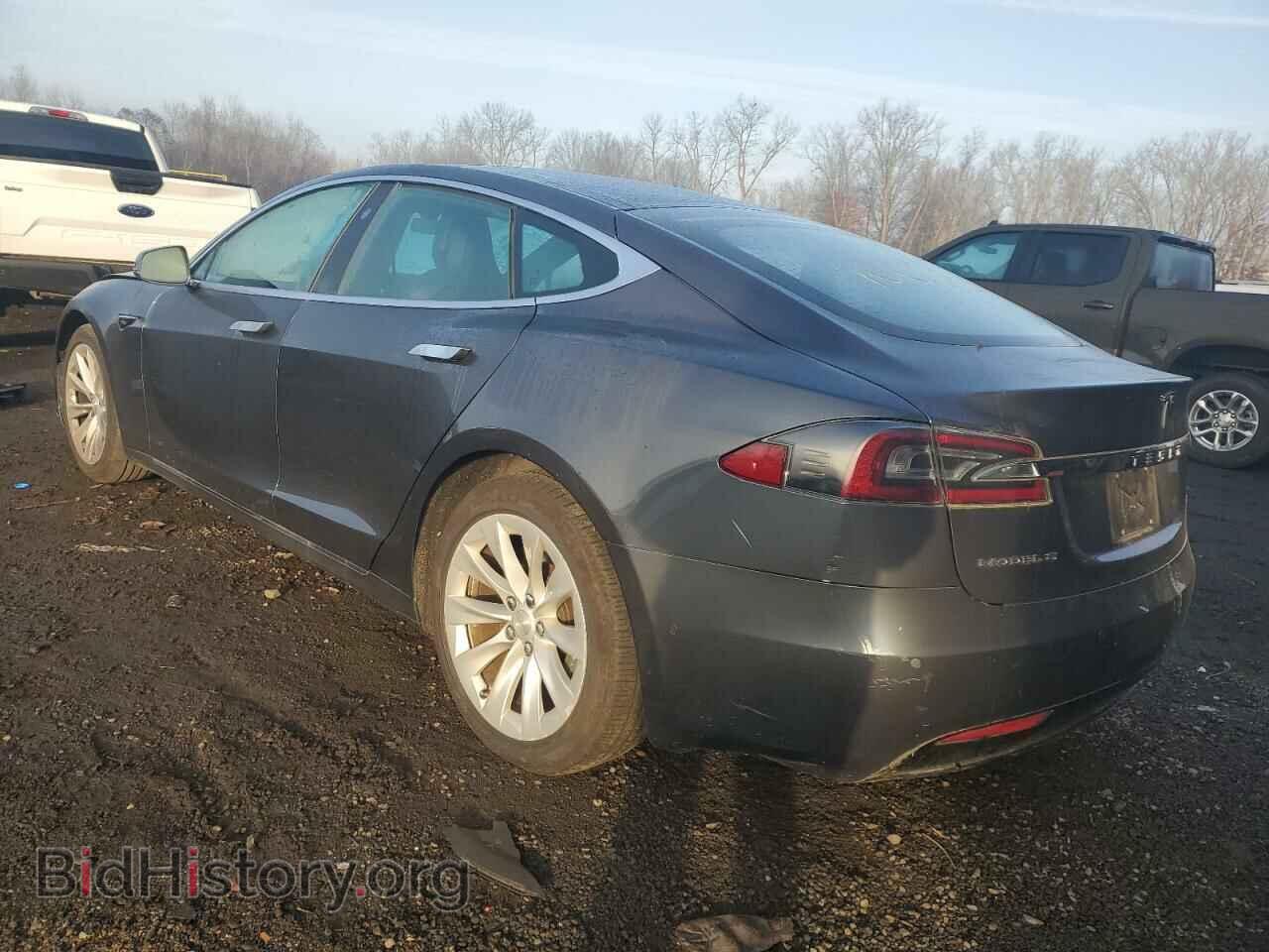 2017 TESLA MODEL S - VIN: 5YJSA1E21HF192550 - Фото 2