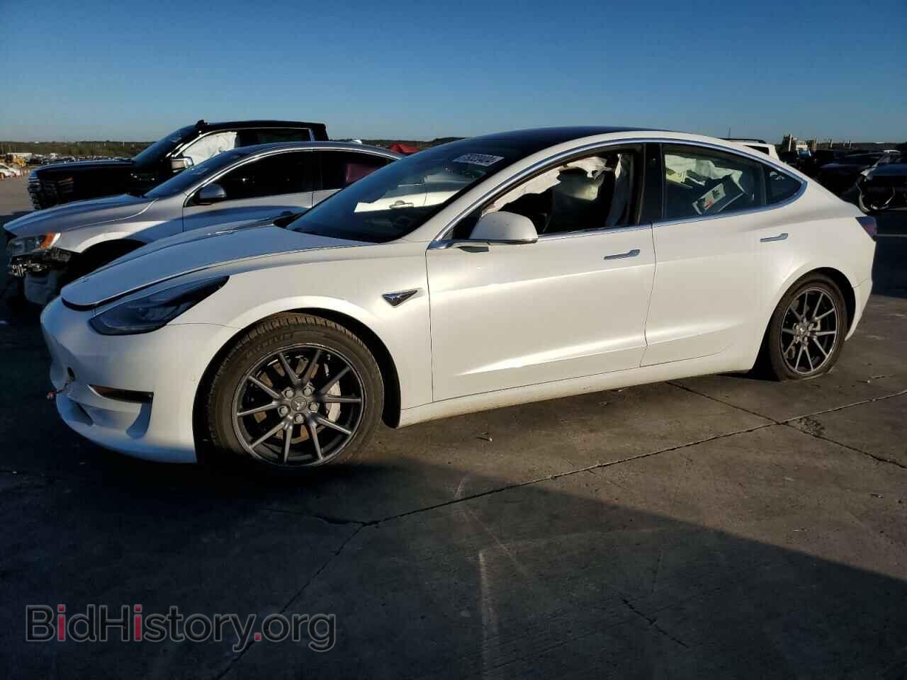 Фотография 5YJ3E1EA8JF035331 - TESLA MODEL 3 2018