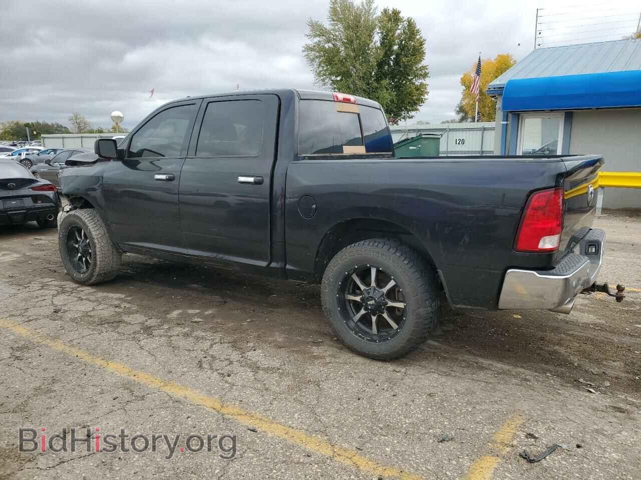 2017 RAM 1500 - VIN: 3C6RR7LT0HG511444 - Фото 2