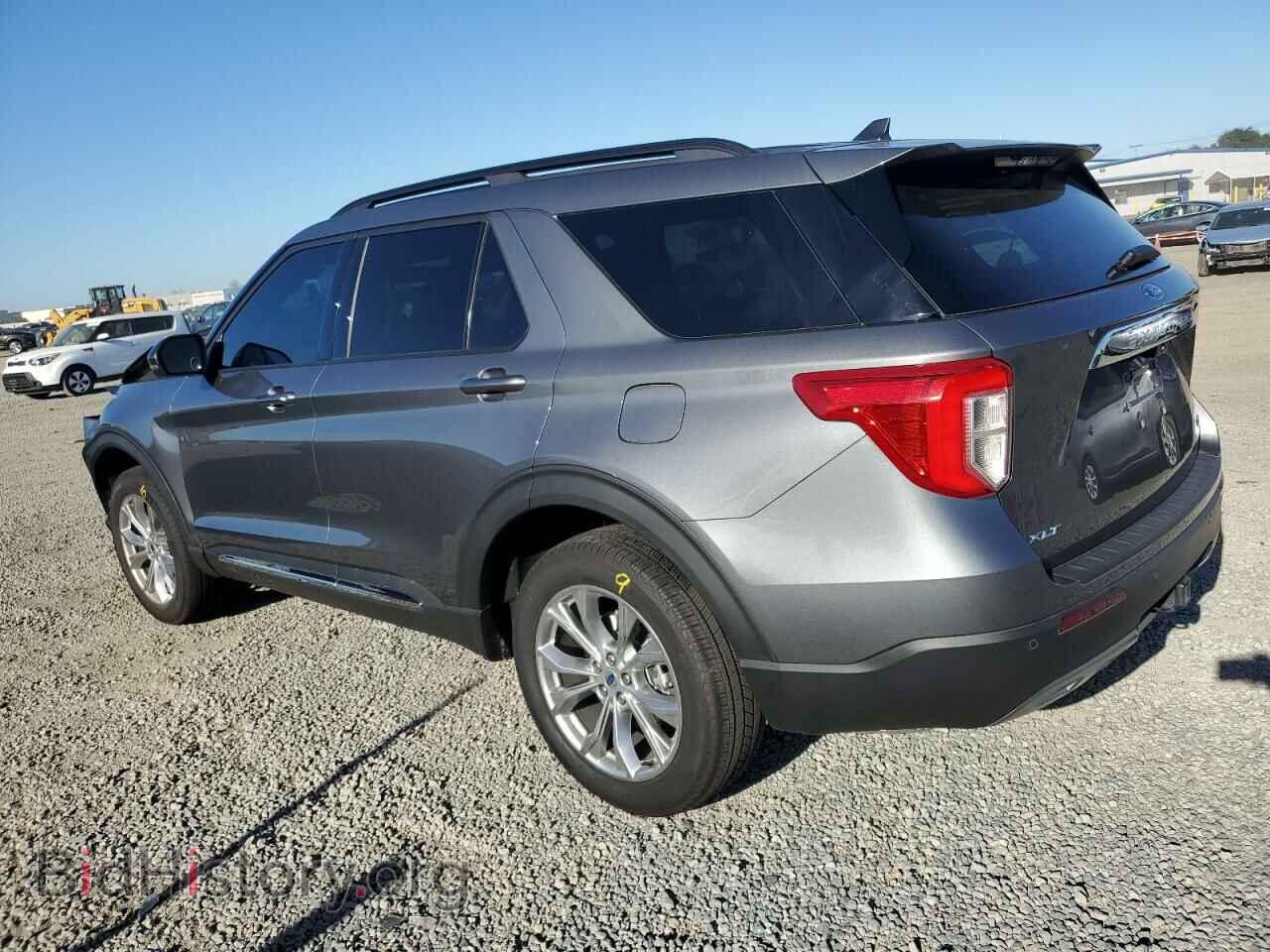 2024 FORD EXPLORER - VIN: 1FMSK8DH6RGA43162 - Photo 2