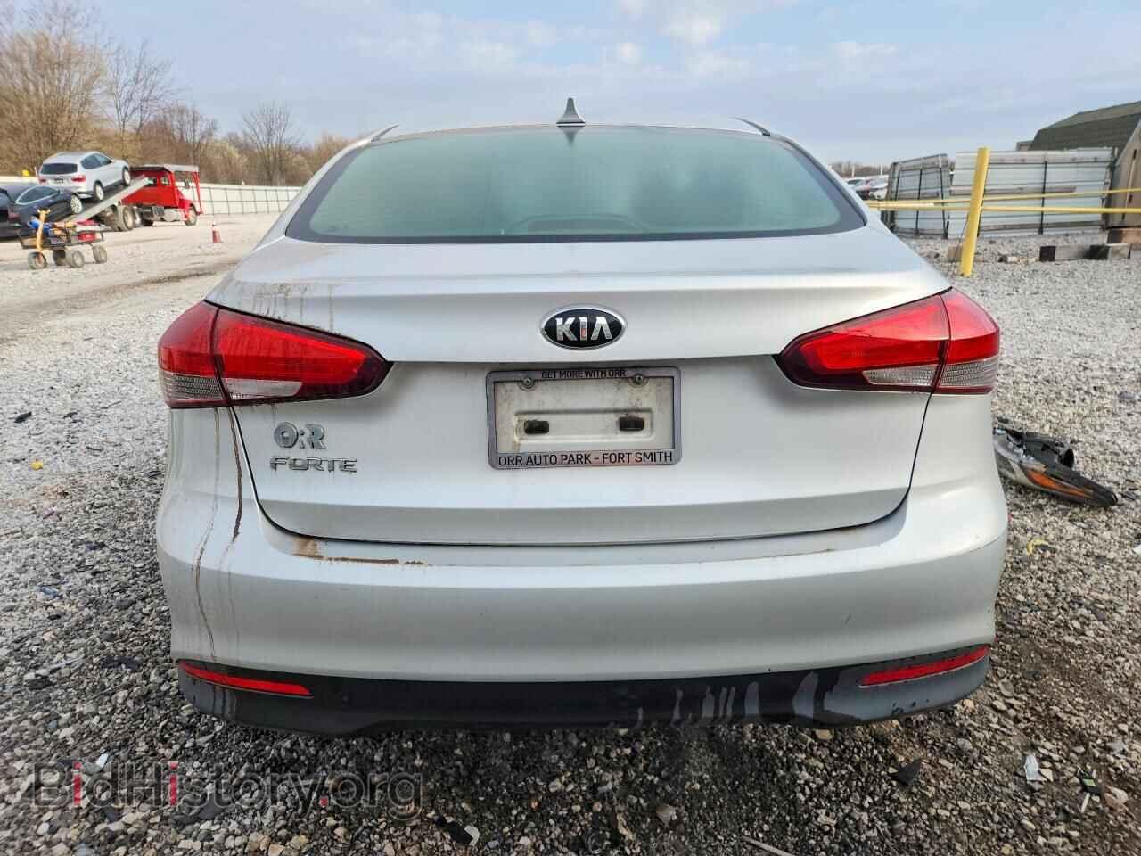 2017 KIA FORTE - VIN: 3KPFK4A74HE056758 - Фото 6