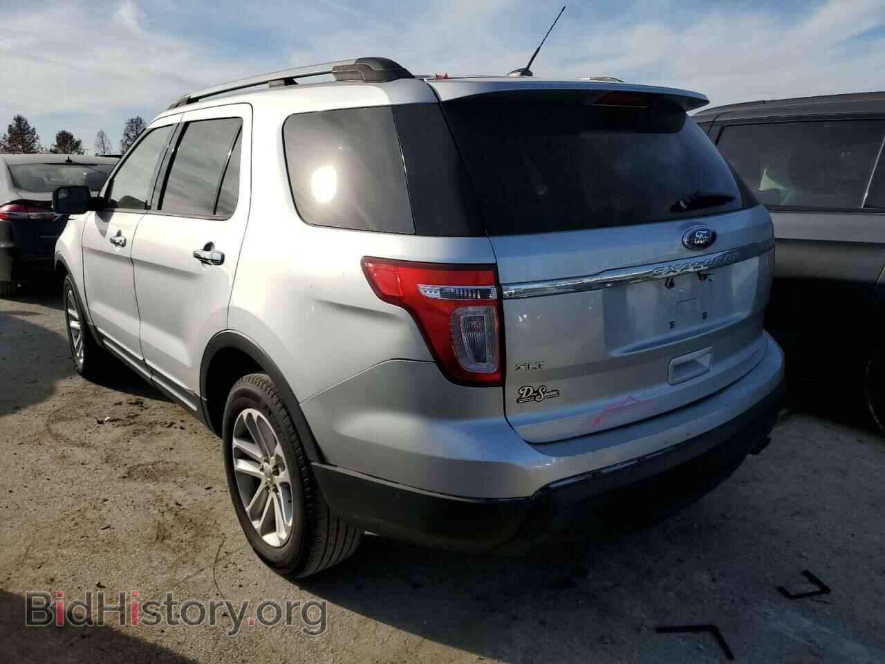 2011 FORD EXPLORER - VIN: 1FMHK7D85BGA60982 - Photo 2
