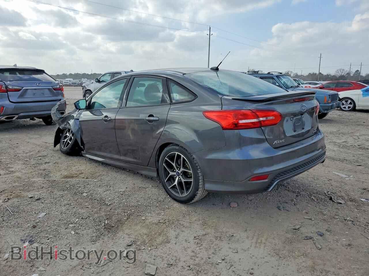 2016 FORD FOCUS - VIN: 1FADP3F2XGL281455 - Photo 2
