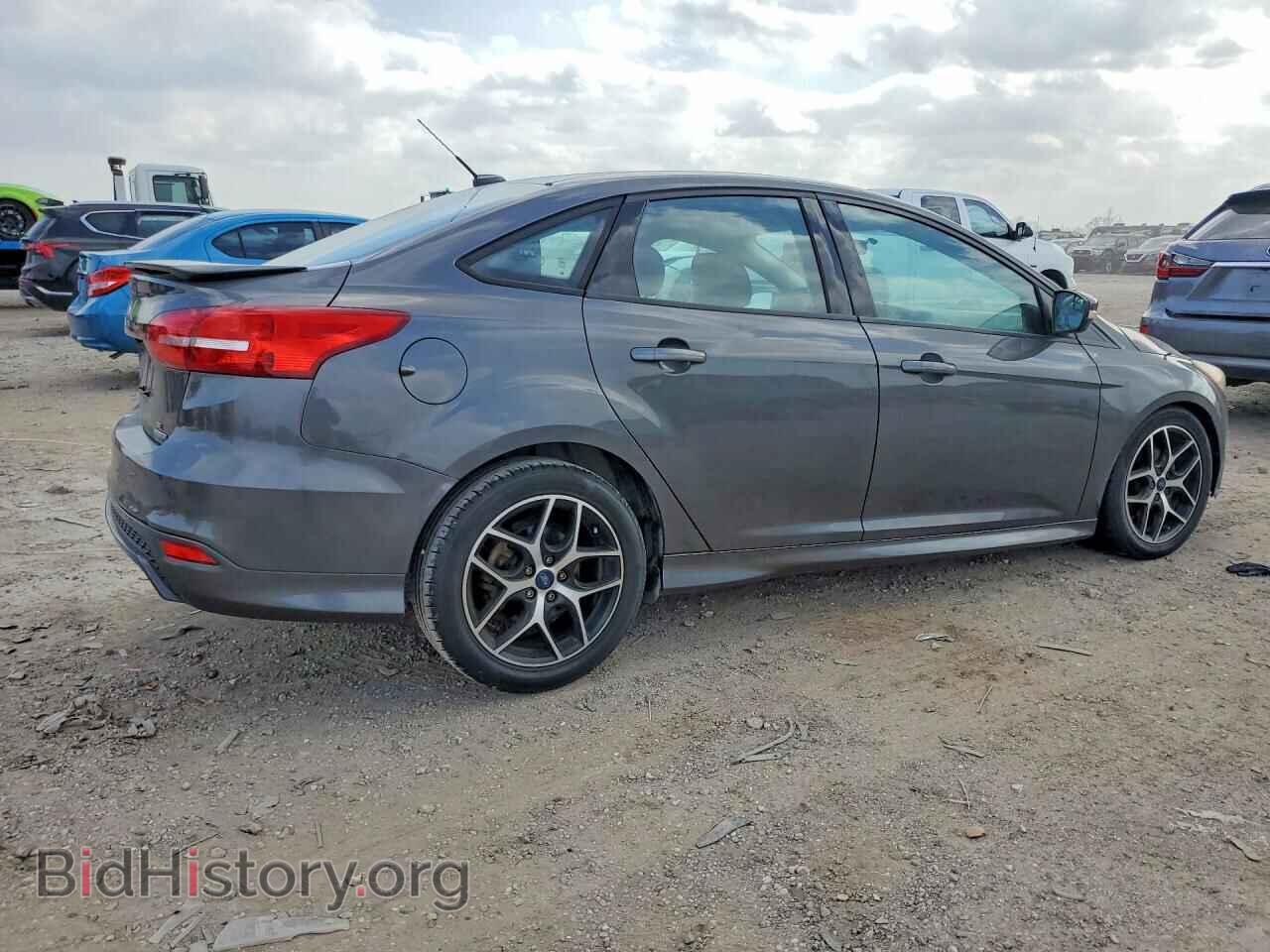 2016 FORD FOCUS - VIN: 1FADP3F2XGL281455 - Photo 3