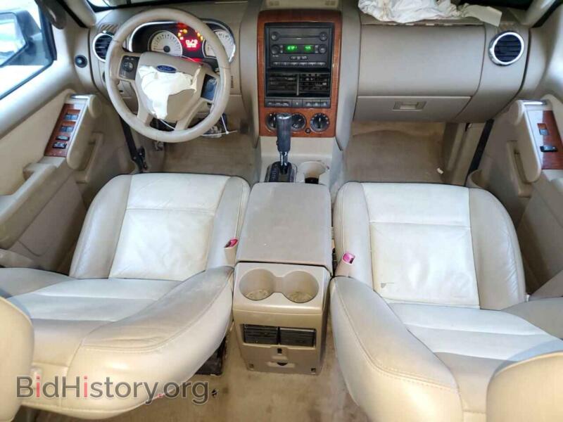 2007 Ford EXPLORER (VIN 1FMEU74E07UB59107) — фото 8 из 14