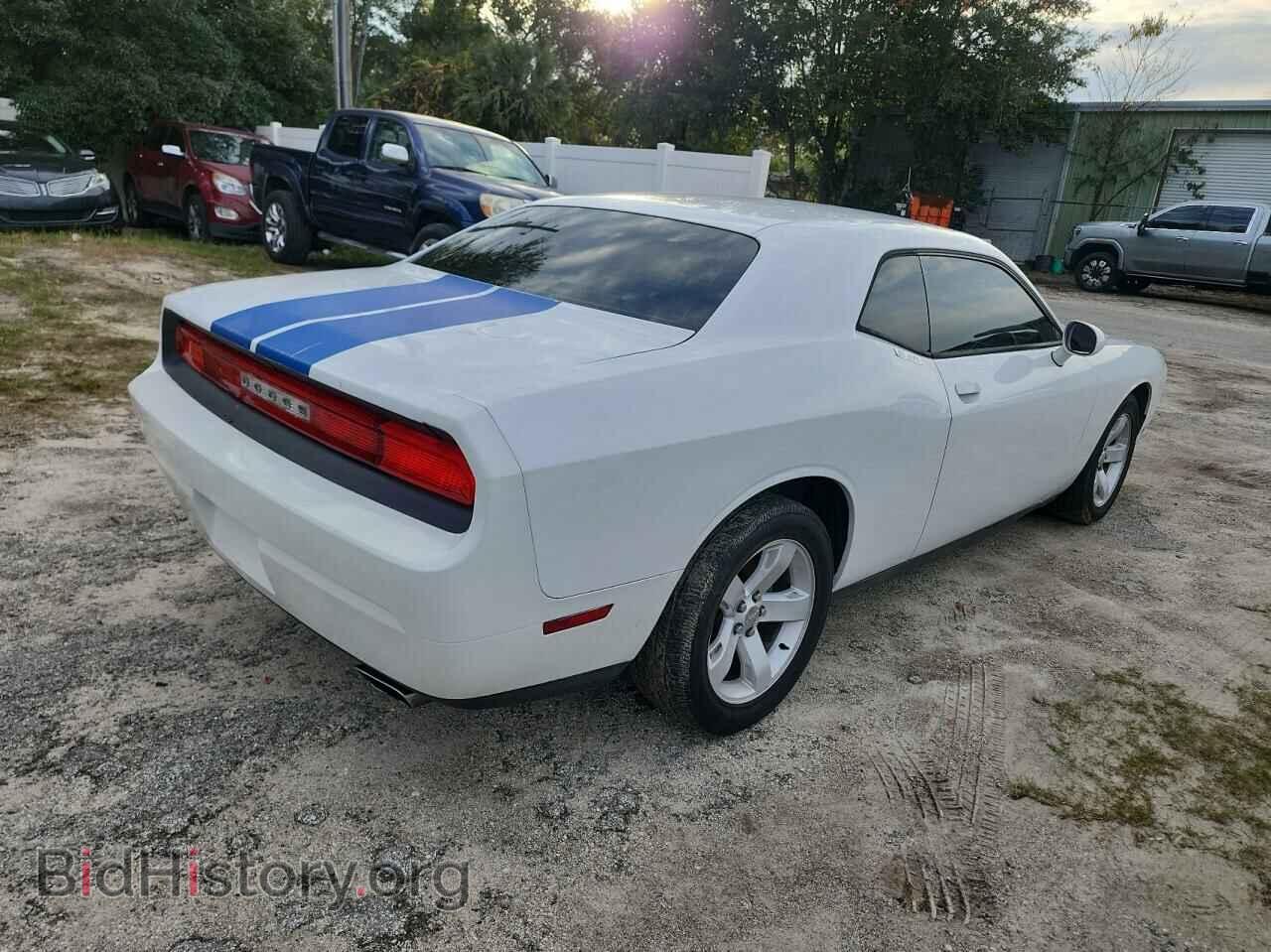 2014 DODGE CHALLENGER - VIN: 2C3CDYAG9EH224502 - Фото 4