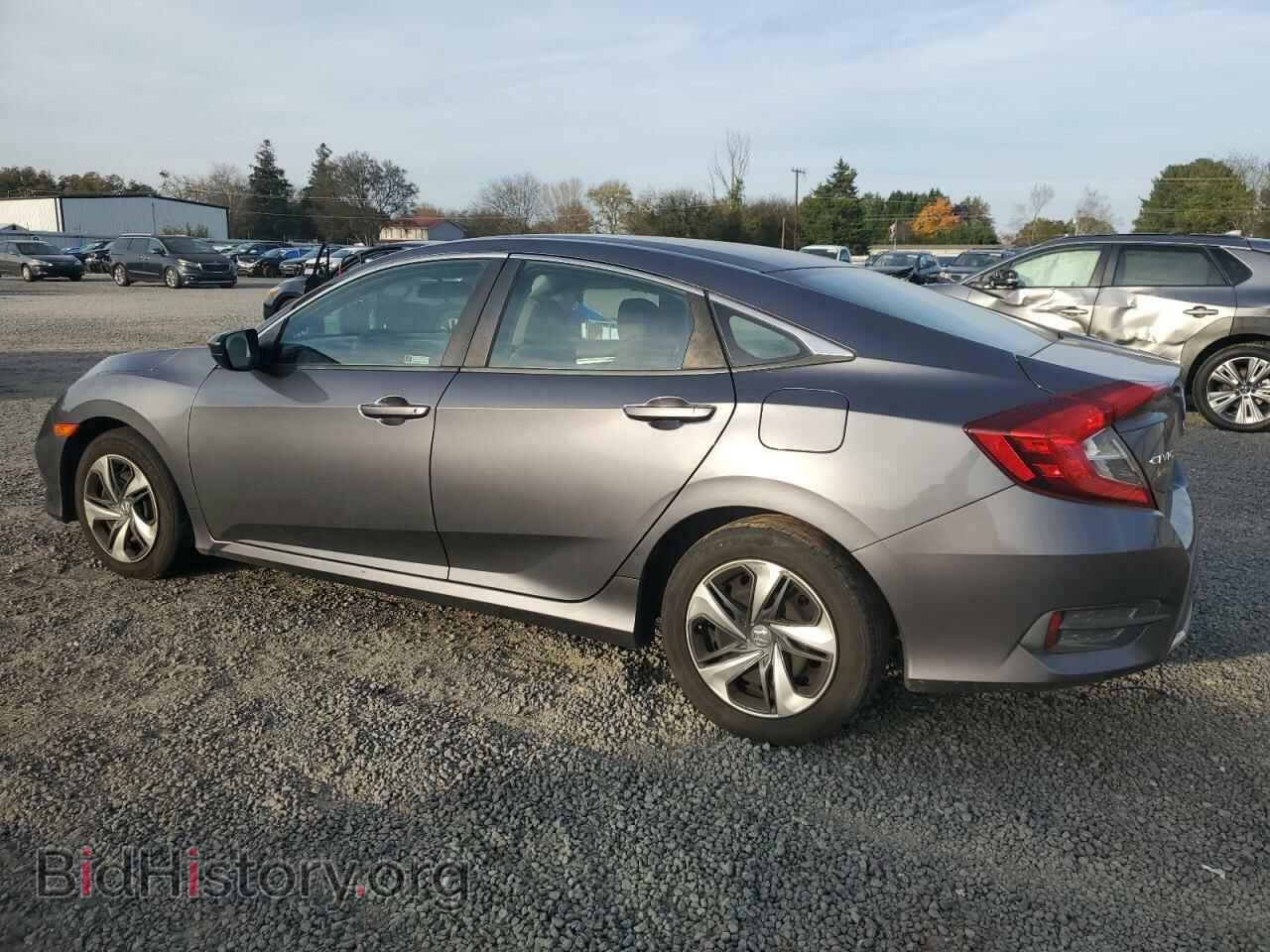 2019 HONDA CIVIC - VIN: 2HGFC2F62KH589996 - Фото 2