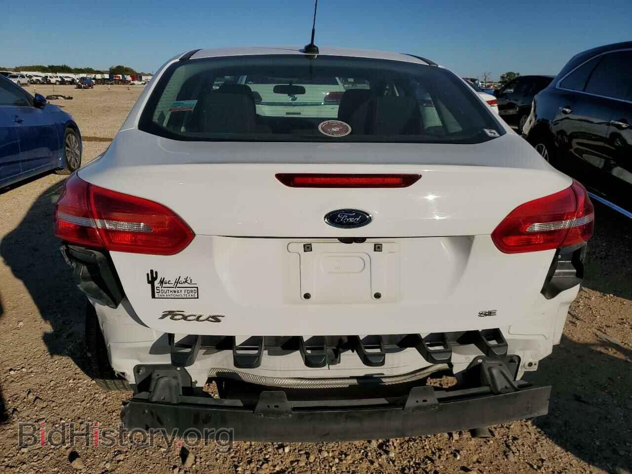 2017 FORD FOCUS - VIN: 1FADP3F2XHL266763 - Фото 6