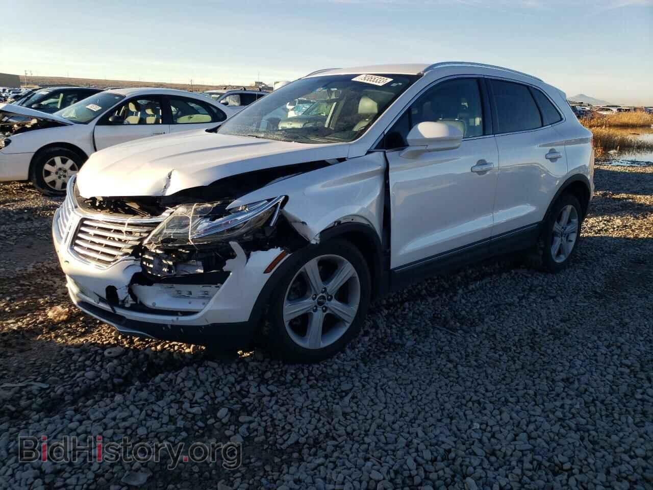 Фотография 5LMCJ1C98GUJ18447 - LINCOLN MKC 2016