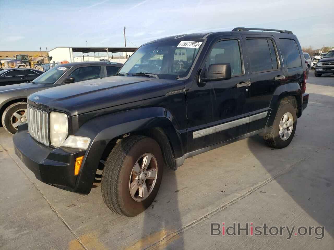 Photo 1J8GP28K69W532822 - JEEP LIBERTY 2009