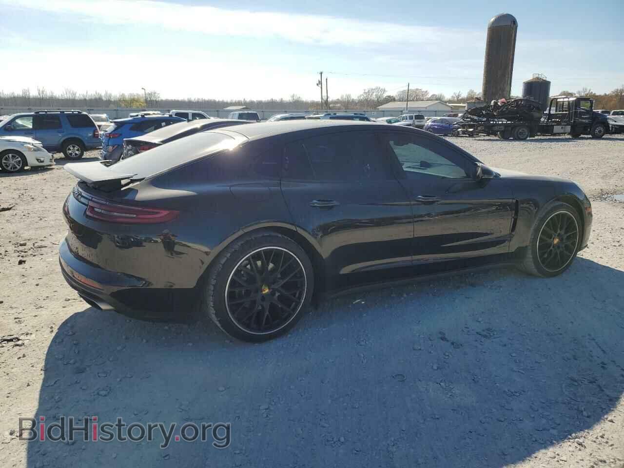 2017 PORSCHE PANAMERA - VIN: WP0AA2A71HL101552 - Фото 3