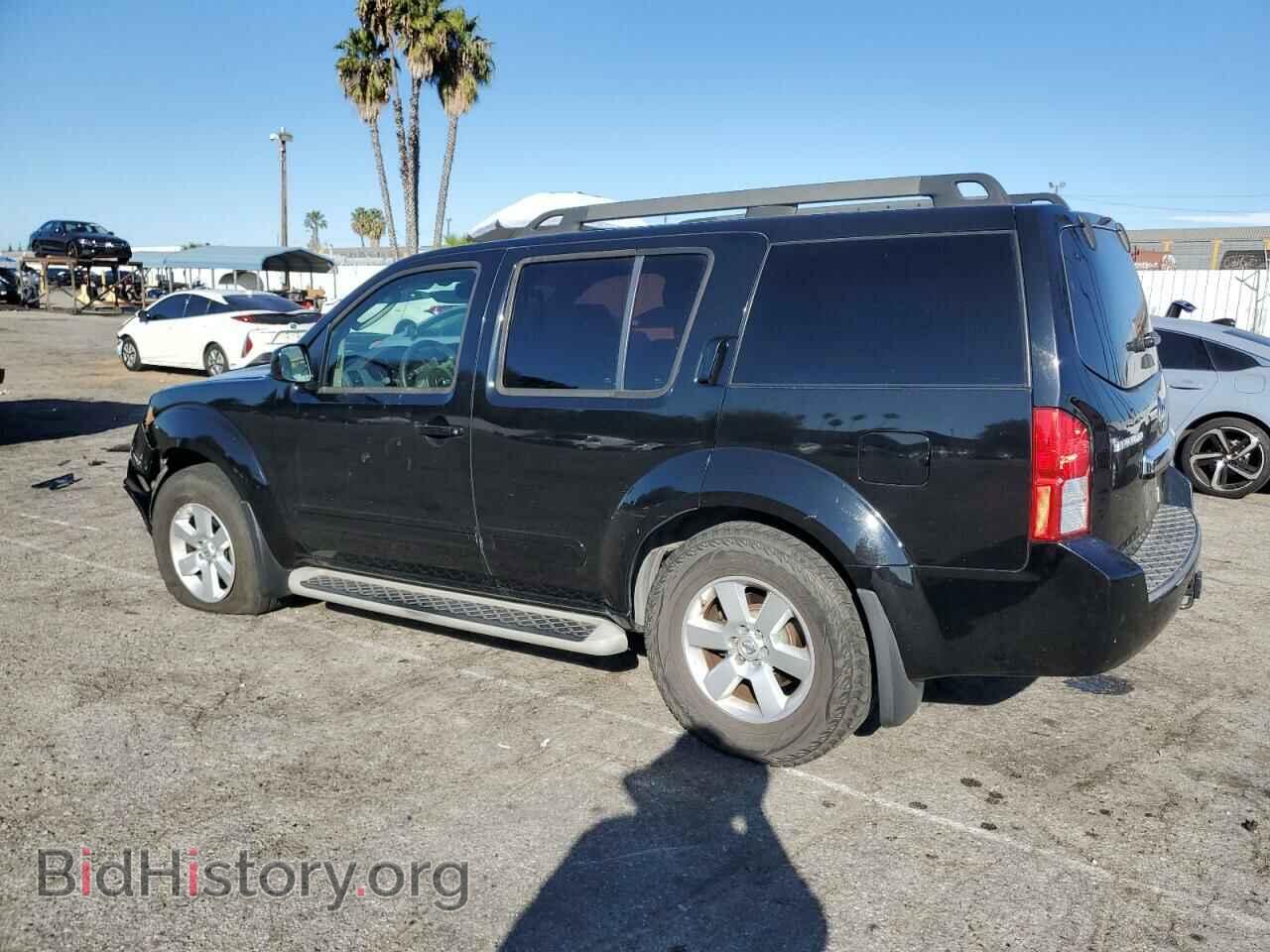 2011 NISSAN PATHFINDER - VIN: 5N1AR1NN5BC606721 - Фото 2