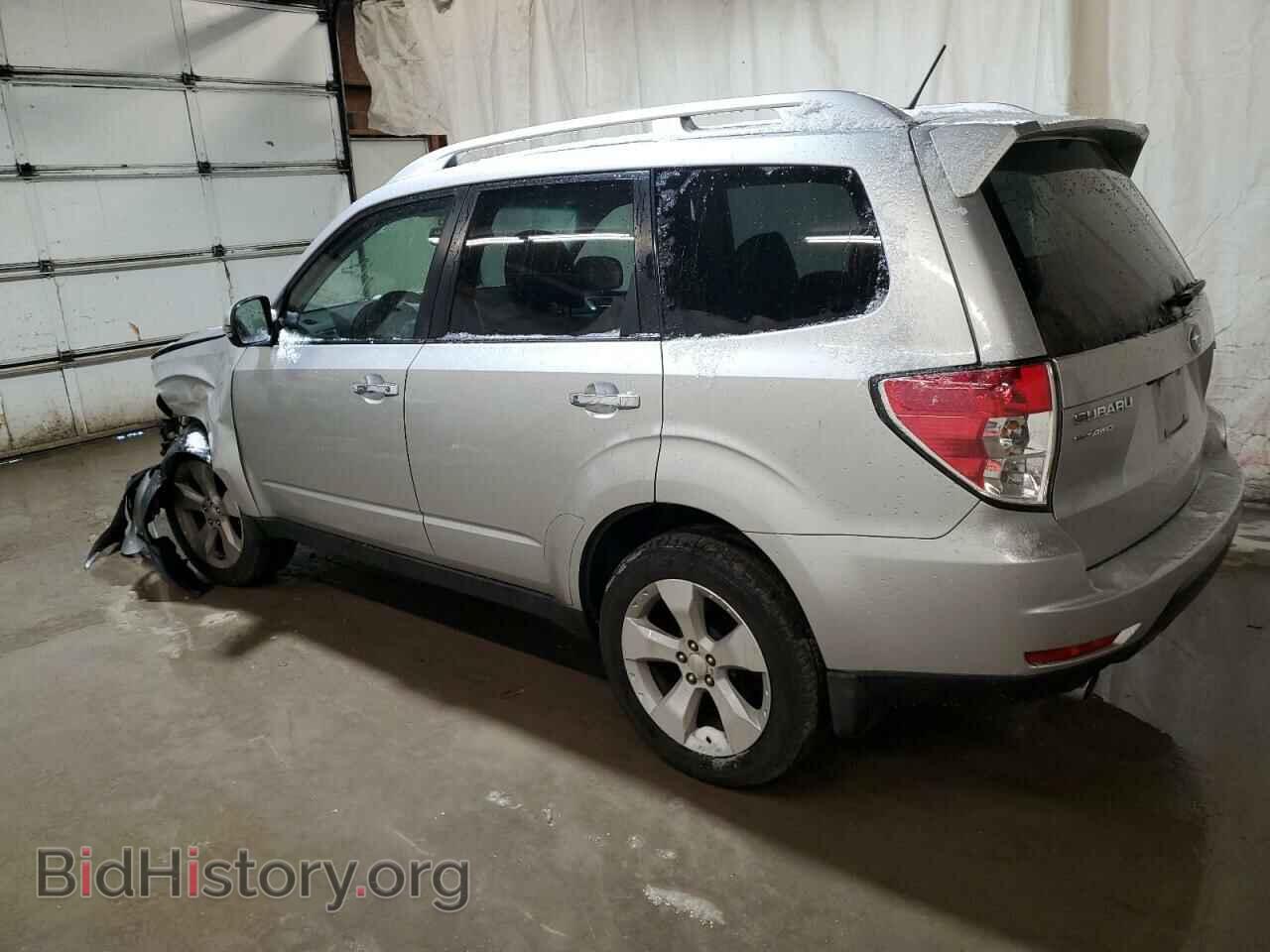 2011 SUBARU FORESTER - VIN: JF2SHGGC2BH773214 - Фото 2