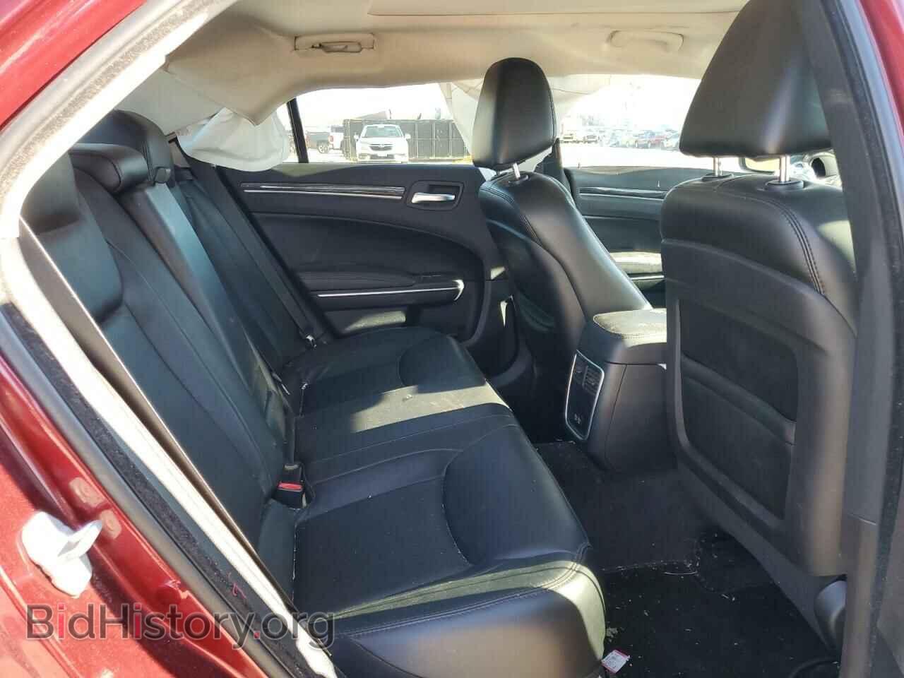 2017 CHRYSLER 300 - VIN: 2C3CCAAG2HH625744 - Фото 10
