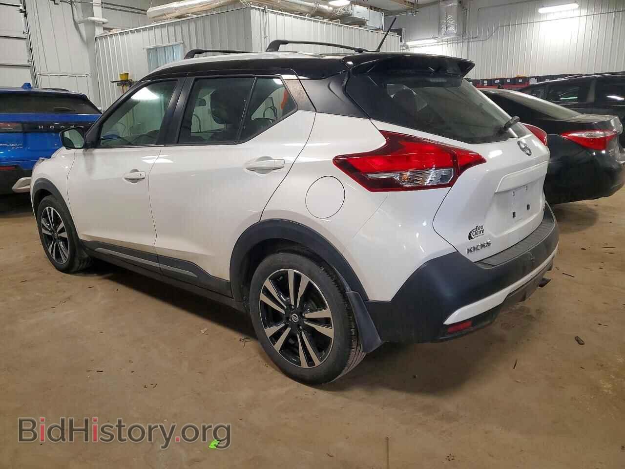 2019 NISSAN KICKS - VIN: 3N1CP5CU3KL508041 - Фото 2