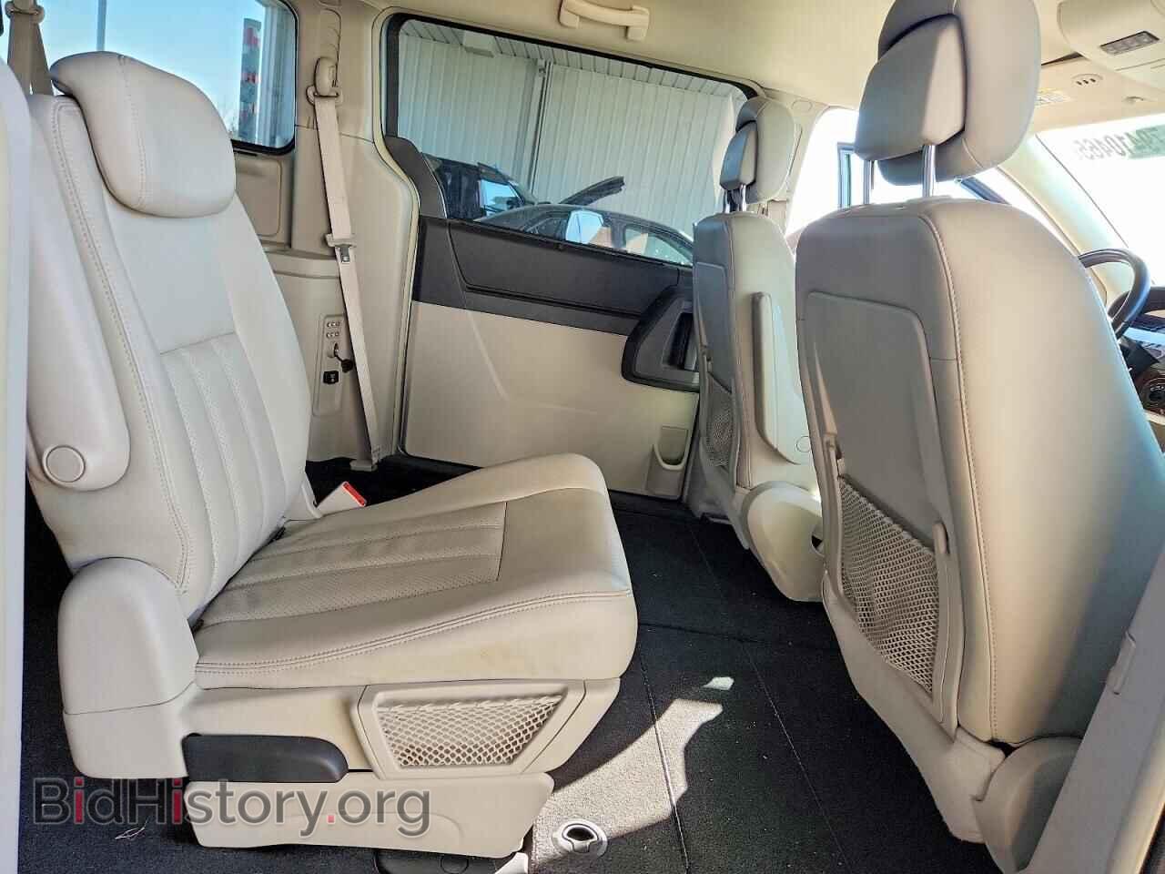 2010 CHRYSLER MINIVAN - VIN: 2A4RR8DX6AR481571 - Фото 11