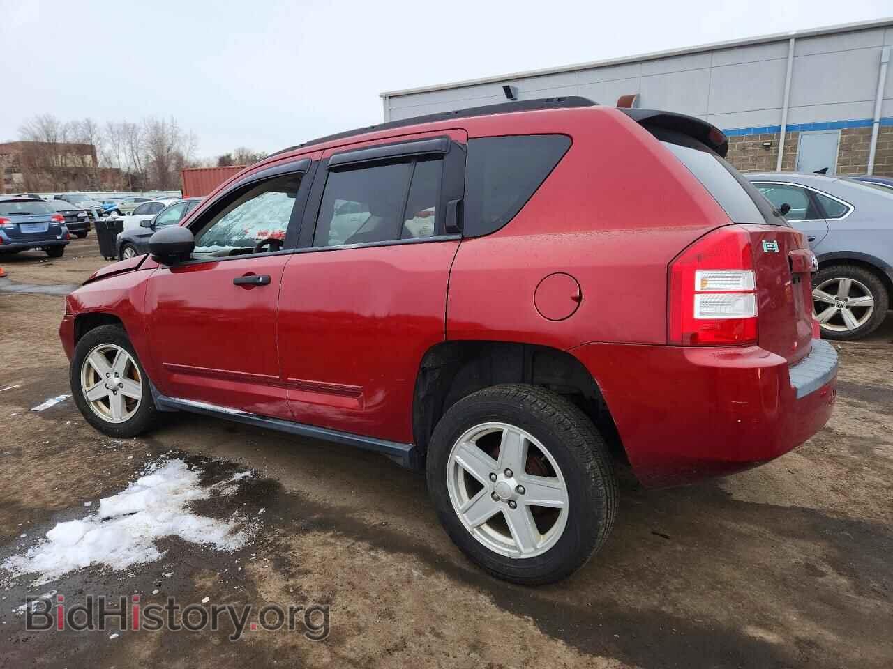 2008 JEEP COMPASS - VIN: 1J8FT47W28D661299 - Фото 2
