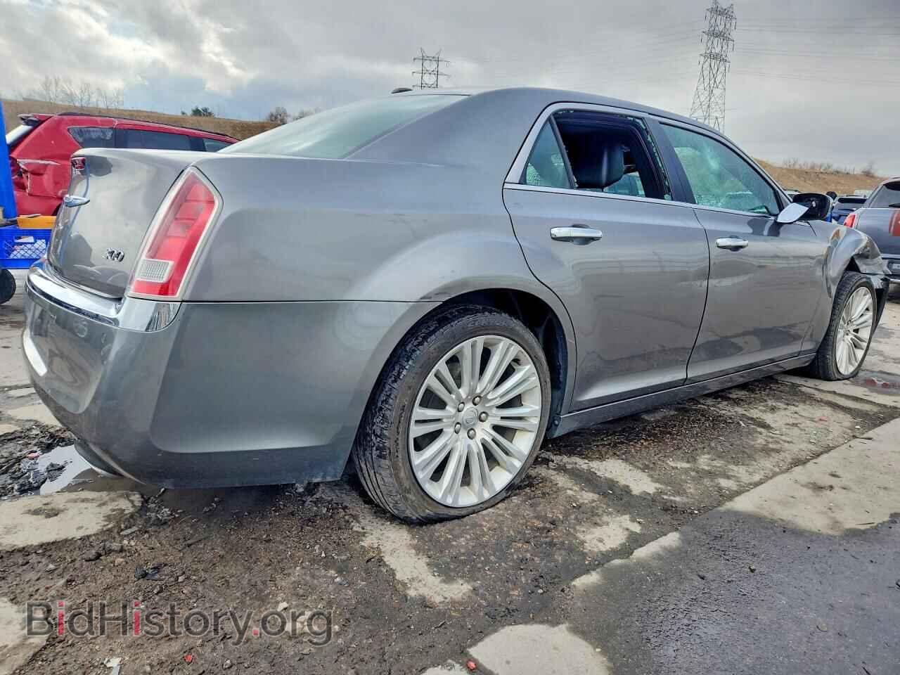 2011 CHRYSLER 300 - VIN: 2C3CA5CGXBH522573 - Фото 3