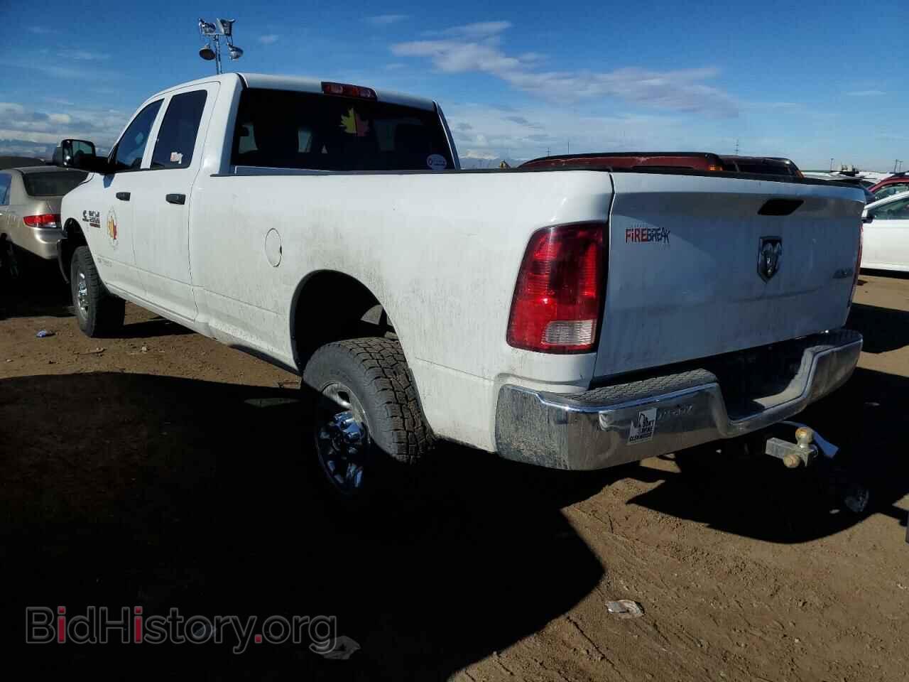 2013 RAM All Models - VIN: 3C6UR5HL8DG573675 - Фото 2