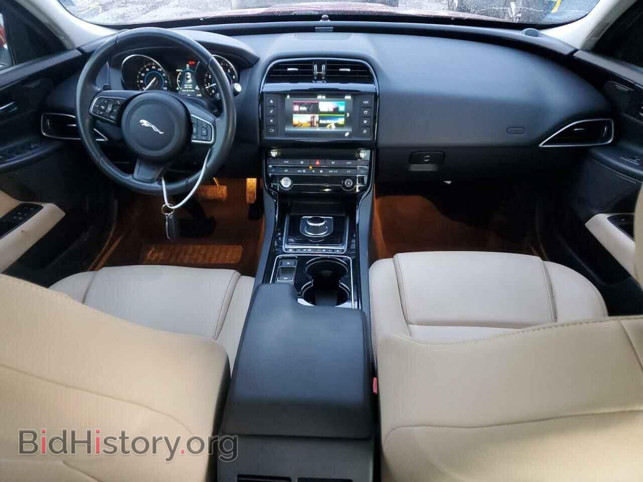 2017 JAGUAR XE - VIN: SAJAD4BG5HA971500 - Фото 8