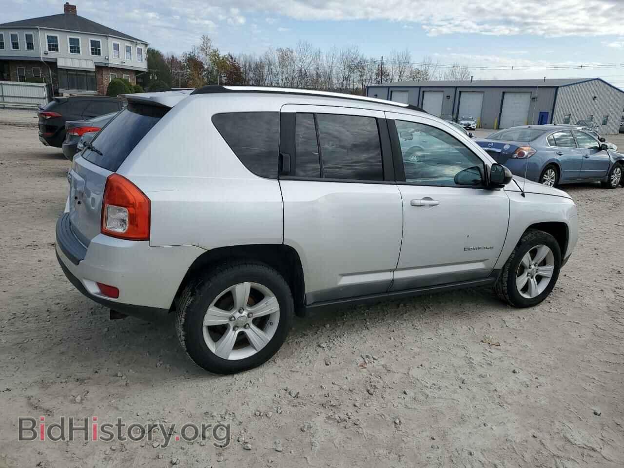 2011 JEEP COMPASS - VIN: 1J4NF1FB3BD134011 - Фото 3
