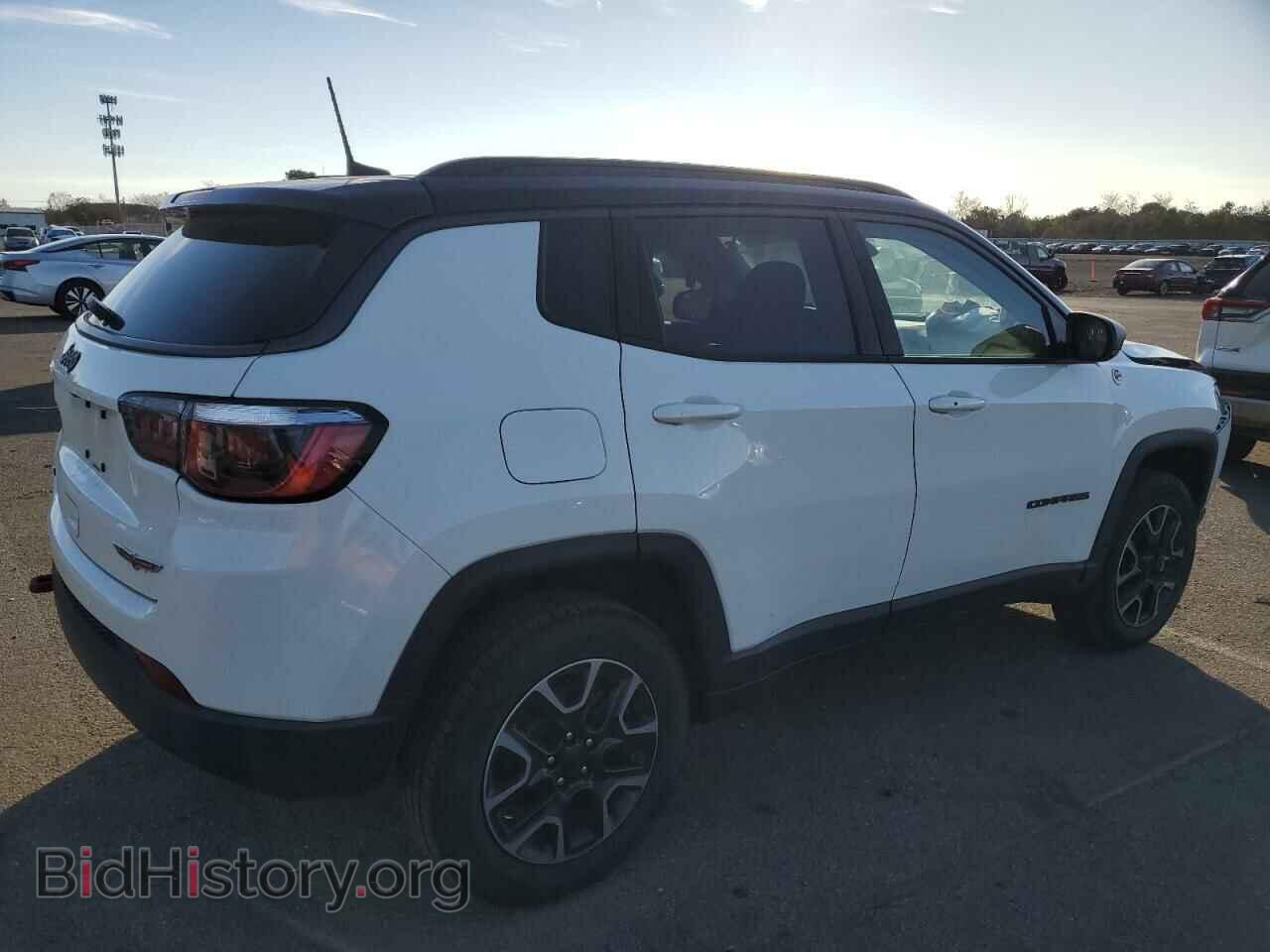 2019 JEEP COMPASS - VIN: 3C4NJDDB9KT594759 - Фото 3