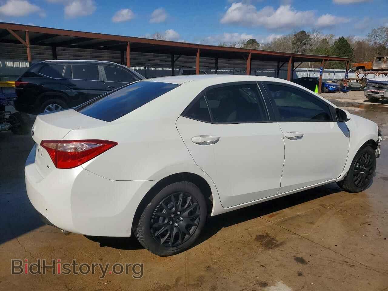 2018 TOYOTA COROLLA - VIN: 5YFBURHE7JP824361 - Фото 3