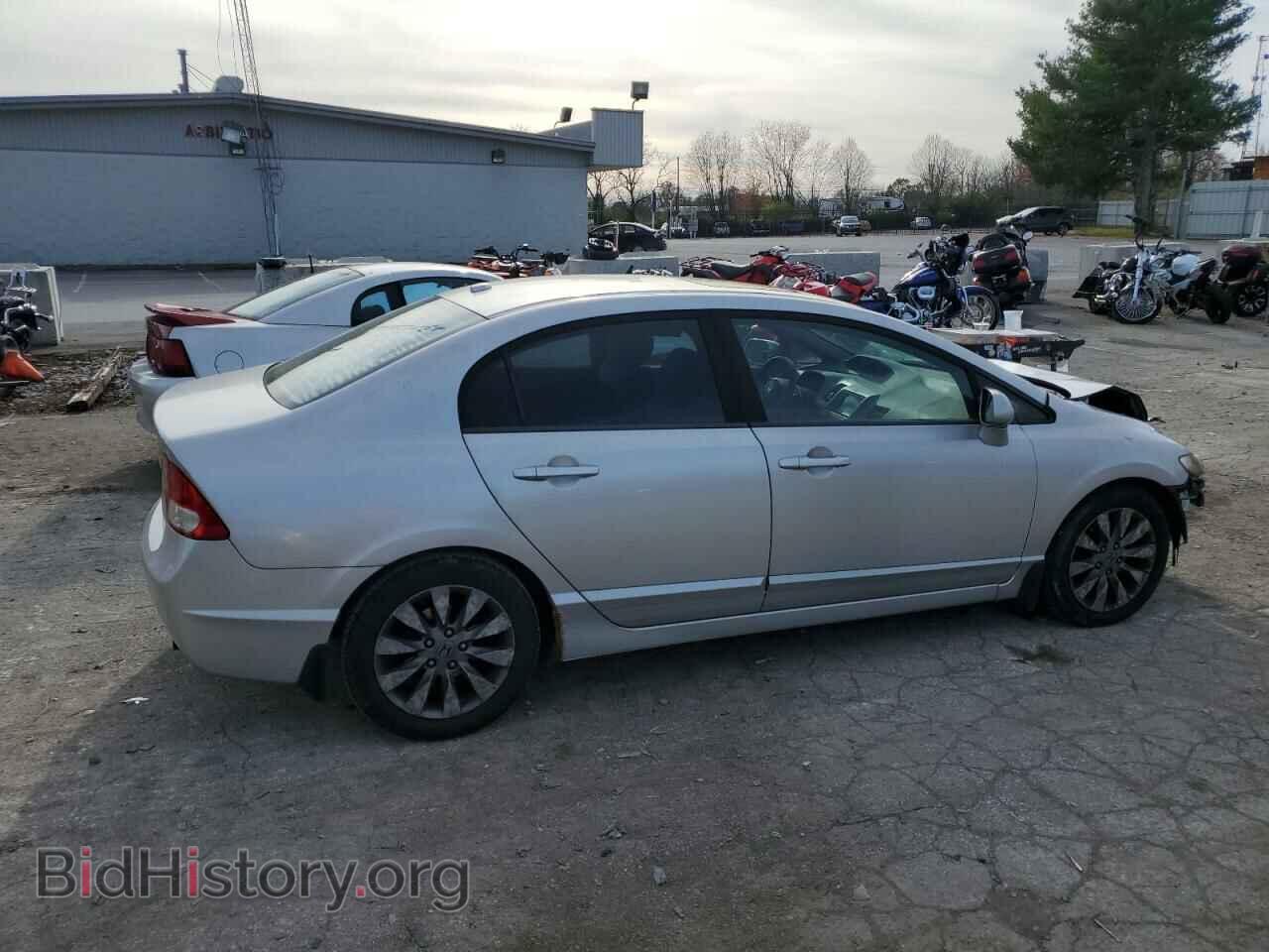2009 HONDA CIVIC - VIN: 19XFA16849E008679 - Фото 3