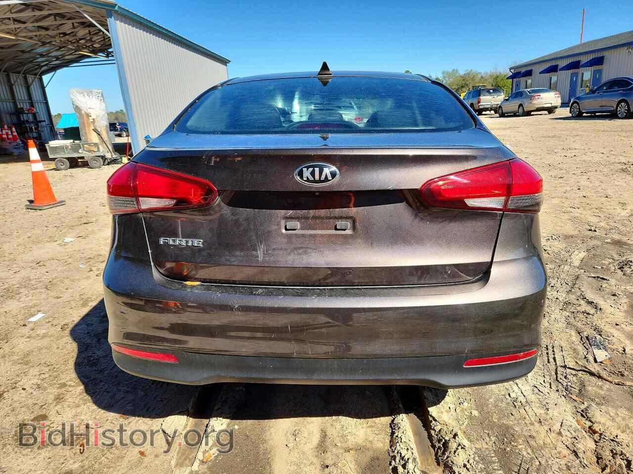 2018 KIA FORTE - VIN: 3KPFL4A75JE205682 - Фото 6